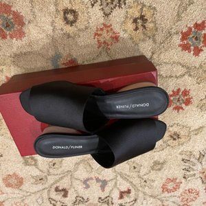 SOLD ON ANOTHER SITE - Donald/Pliner RIMINI-Y Black Satin Mule, 9.5B